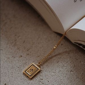 Louise Damas Jo Pendant Necklace